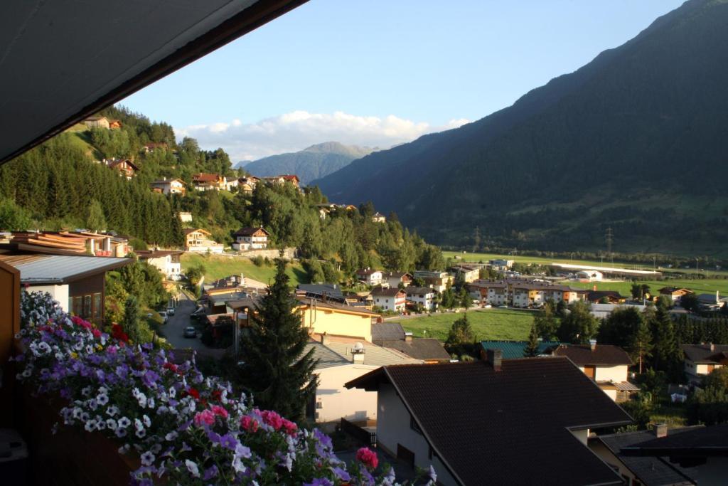 Ferienhaus Sonnenhang Matrei in Osttirol Kamer foto