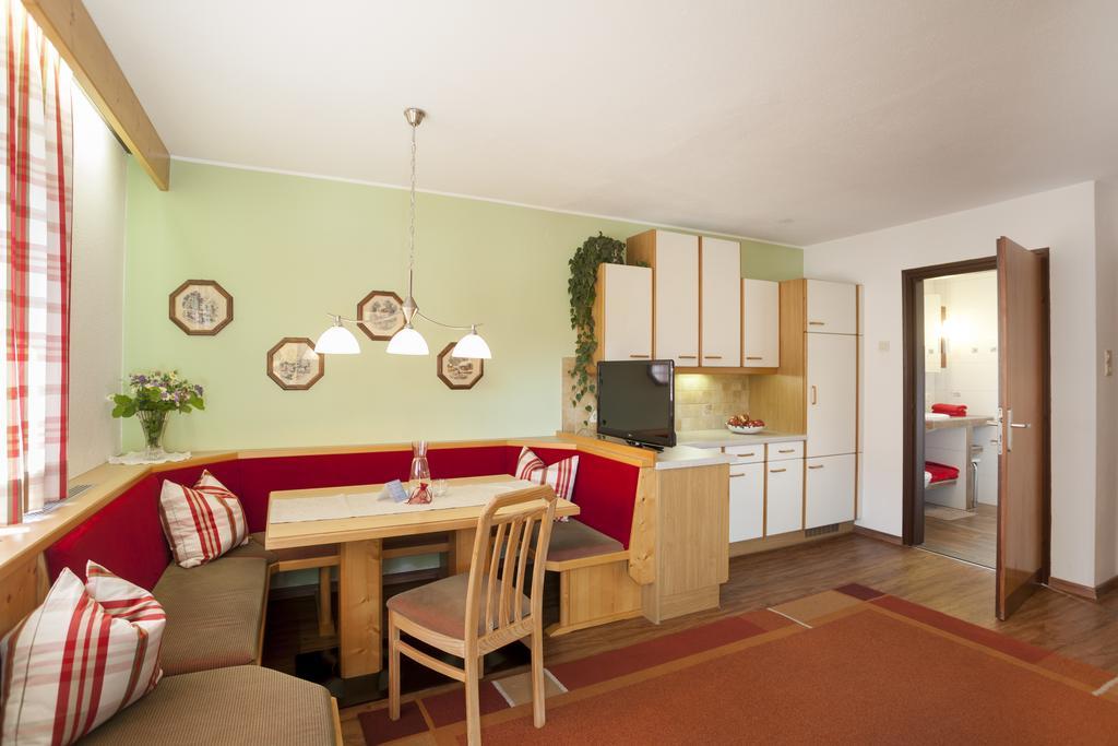 Ferienhaus Sonnenhang Matrei in Osttirol Buitenkant foto